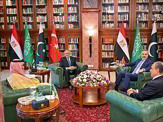 Pakistan hosts Saudi, Turkey, Egypt for talks