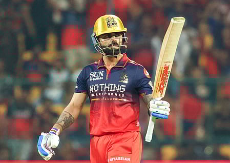 'Virat Kohli should return to Test cricket as captain'