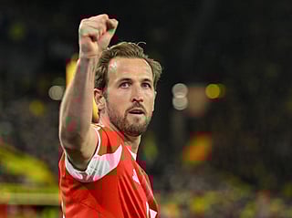 English forward Harry Kane is expected to say at Bayern Munich but a 'huge' offer from Saudi could tempt the German club into selling