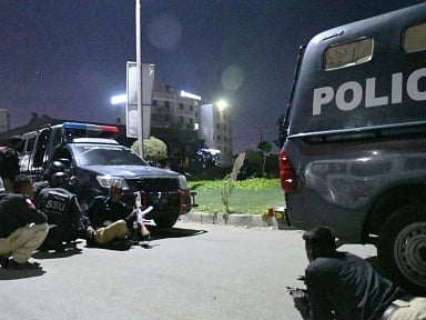 Pakistan suicide bombing kills nine: police
