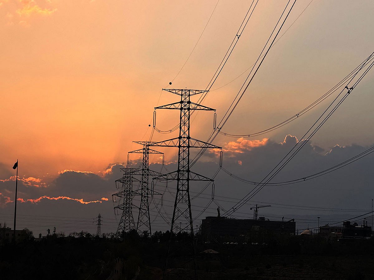 Trump warns failure to comply could trigger strikes on Iran's key infrastructure.