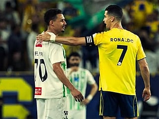 Ronaldo gave Cardoso a gift following the match between Al-Nassr and Al-Najma