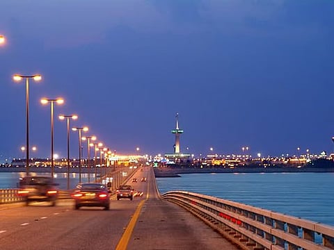 King Fahd Causeway reopens: Saudi Arabia-Bahrain bridge resumes traffic after temporary closure