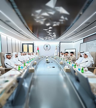 Committee for monitoring and removal of violations in commercial and industrial warehouses in Sharjah holds first meeting 