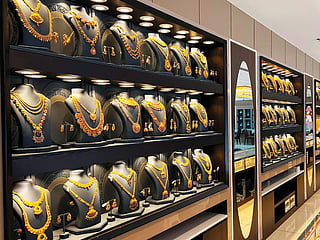 How customers buy gold in the UAE