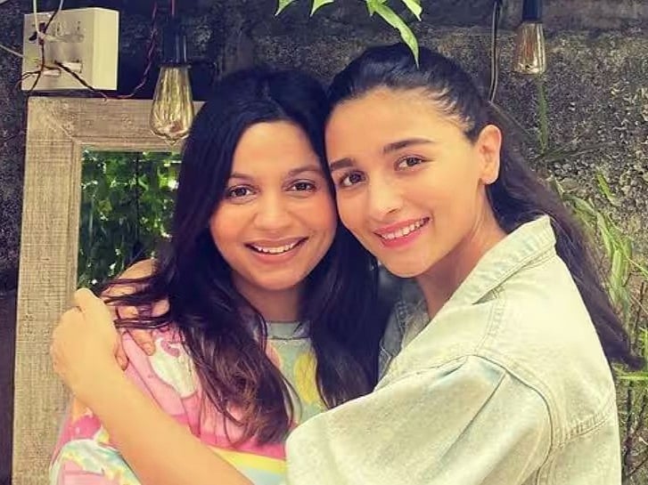 Shaheen Bhatt marks a new chapter with Ishaan Mehra in a cute engagement reveal