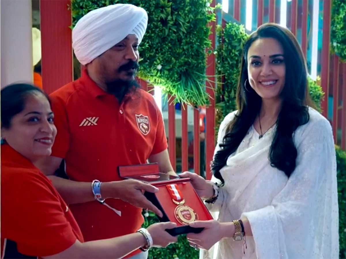 IPL 2026: Preity Zinta brings spotlight to ‘real-life heroes’ at Punjab Kings game