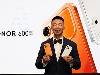 Debo Zhang, General Manager of HONOR GCC at the launch 