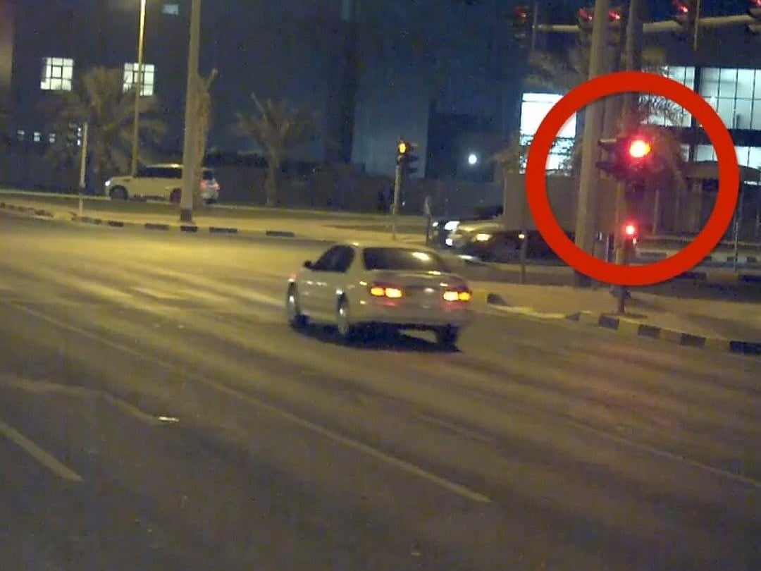 High-tech cameras capture dangerous red light violations on Sharjah roads.