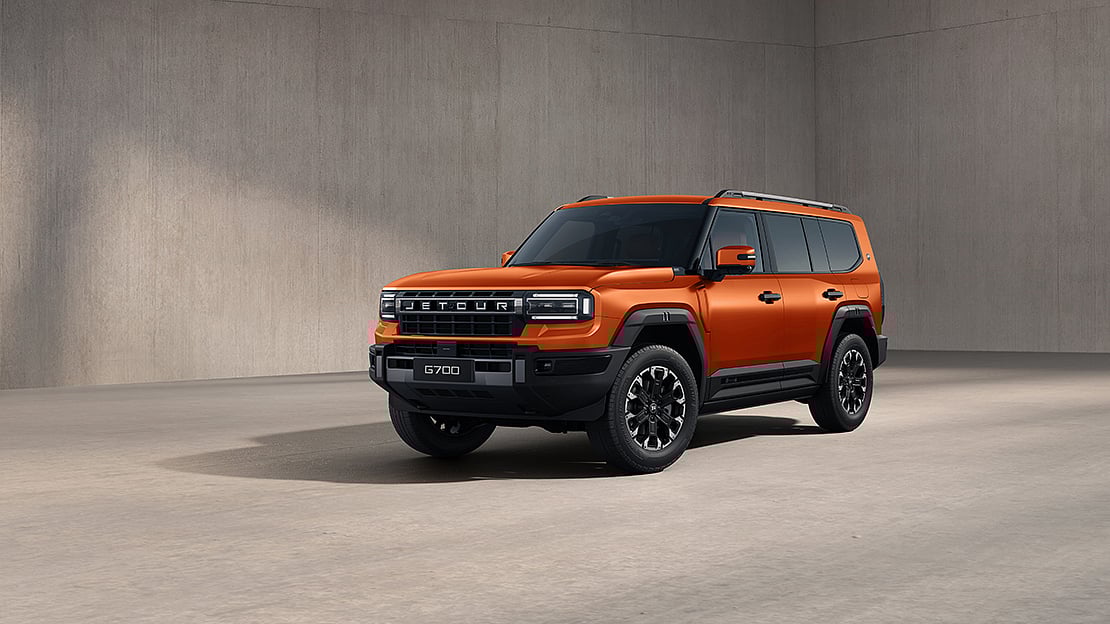 Designed as an all-terrain premium hybrid SUV, G700 combines bold styling, luxury comfort and serious off-road capability
