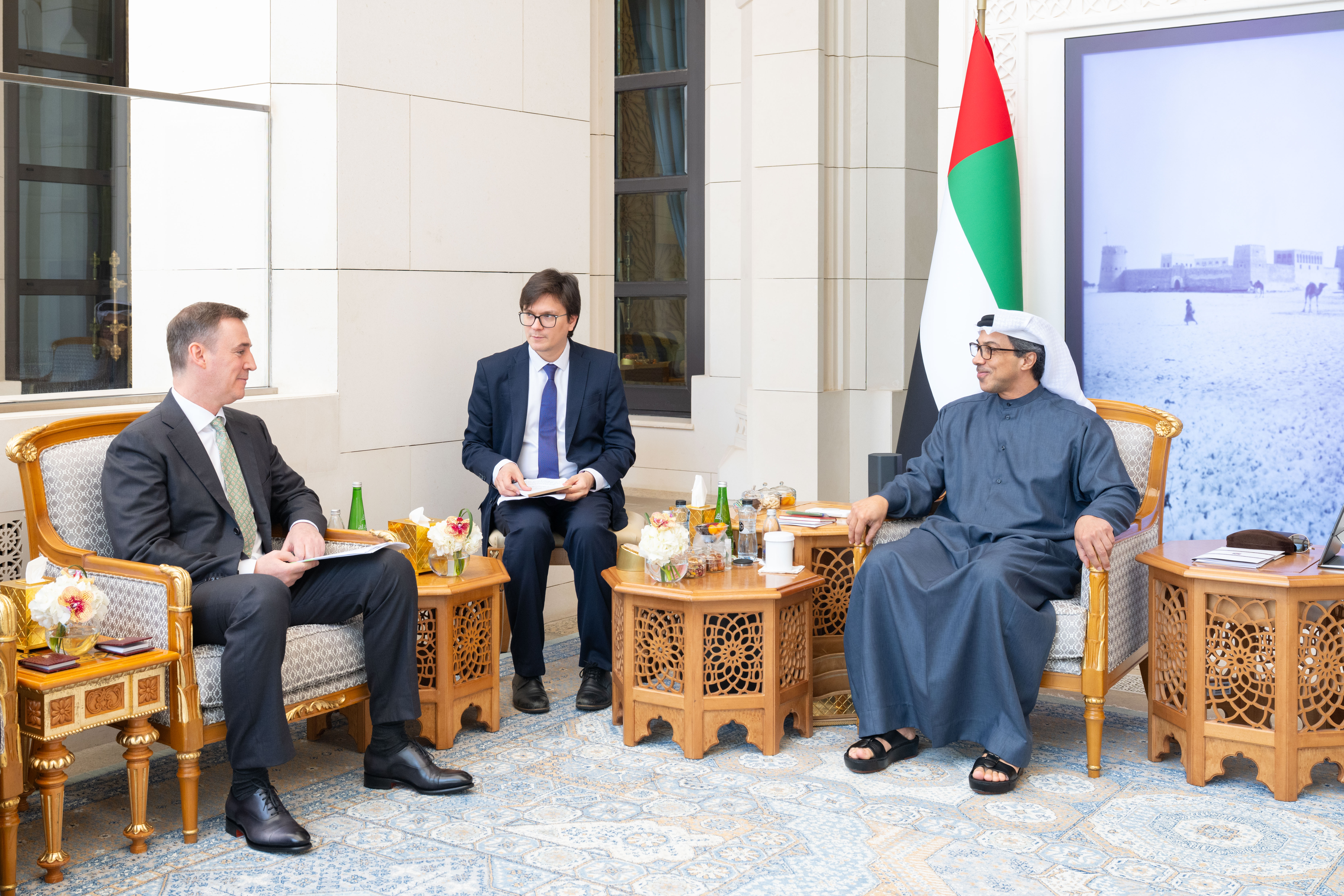 Mansour bin Zayed receives Russian Deputy Prime Minister
