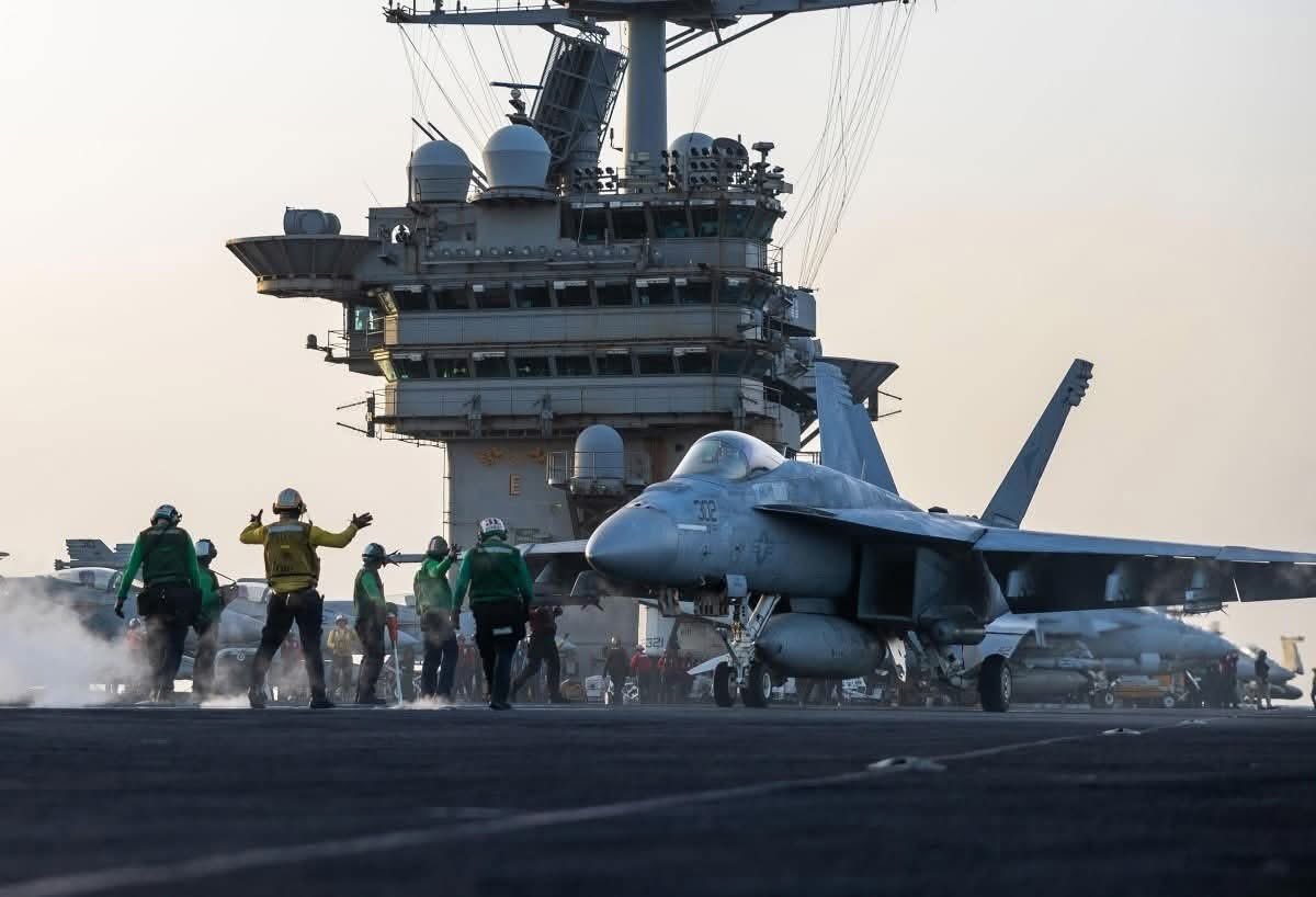 Amid the diplomatic deadlock between the US and iran, a new military plan to be presented to US President Donald Trump by the Central Command (CentCom) reportedly calls for a “short and powerful” wave of military strikes on the Iranian regime, including oil export facilities, military bases, command nodes, and regional militia‑support networks.