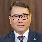 Arman Shakkaliyev, Minister of Trade & Integration