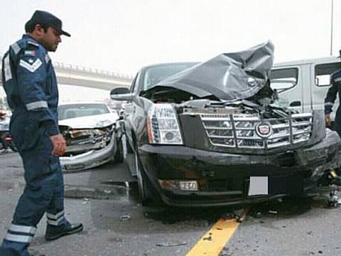 The data shows that light vehicles were involved in 3,834 accidents, far exceeding other categories. Motorcycles ranked second, with 1,224 incidents, followed by heavy trucks, which were linked to 325 accidents.
