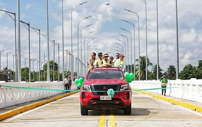 North Cotabato Governor Emmylou Taliño-Mendoza leads officials in crossing the newly opened ₱499.8 million Carmen and Lumayong parallel bridges in Kabacan on Monday, May 4, 2026, marking a boost for inter-regional connectivity in Mindanao. 