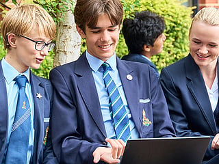 What sets Queen Elizabeth’s School DSC apart