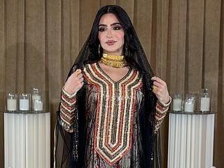 The Mukhawar is a full-length Emirati jalabiya celebrated for its hand-crafted embroidery and rich fabrics