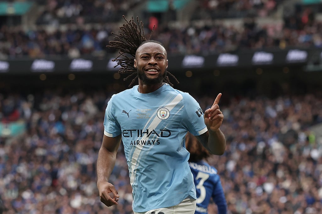 Manchester City's Antoine Semenyo celebrates after scoring the opening goal during the English FA Cup final soccer match between Chelsea and Manchester City in London, Saturday, May 16, 2026. (AP Photo/Richard Pelham)