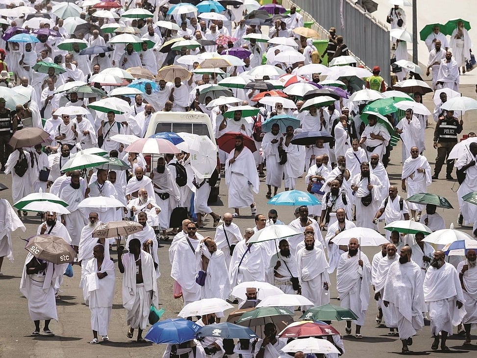 EHS urged UAE pilgrims to strictly follow health precautions and seek immediate medical attention if they experience any symptoms during the journey