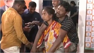 The couple travelled from the remote island region to attend a public outreach programme organised by West Bengal Chief Minister Suvendu Adhikari, where citizens were invited to directly present their concerns to the government.
