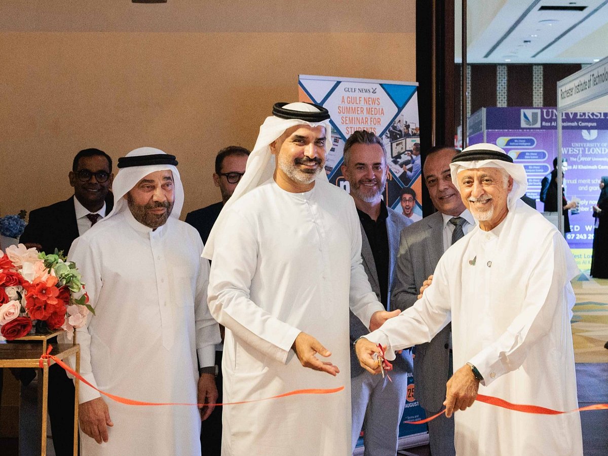 Marwan Abdulaziz Janahi, Senior Vice President of Dubai International Academic City, Dubai Knowledge Park, and Dubai Science Park, part of TECOM Group (second from left), Dr Naji Al Mahdi, Chief of Qualifications and Awards, Knowledge & Human Development Authority (left), and Dr. Eesa Al Bastaki, President, University of Dubai inaugurating Gulf News Edufair, along with senior management of Gulf News 
