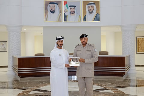 Sheikh Zayed bin Hamad Al Nahyan reviews Sharjah Police's anti-drug initiatives 