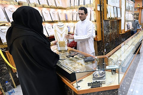 Dubai gold slips as elevated US yields blunt safe-haven demand