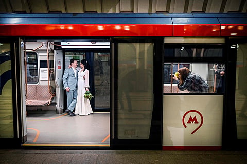 Moscow Metro becomes a wedding hotspot 