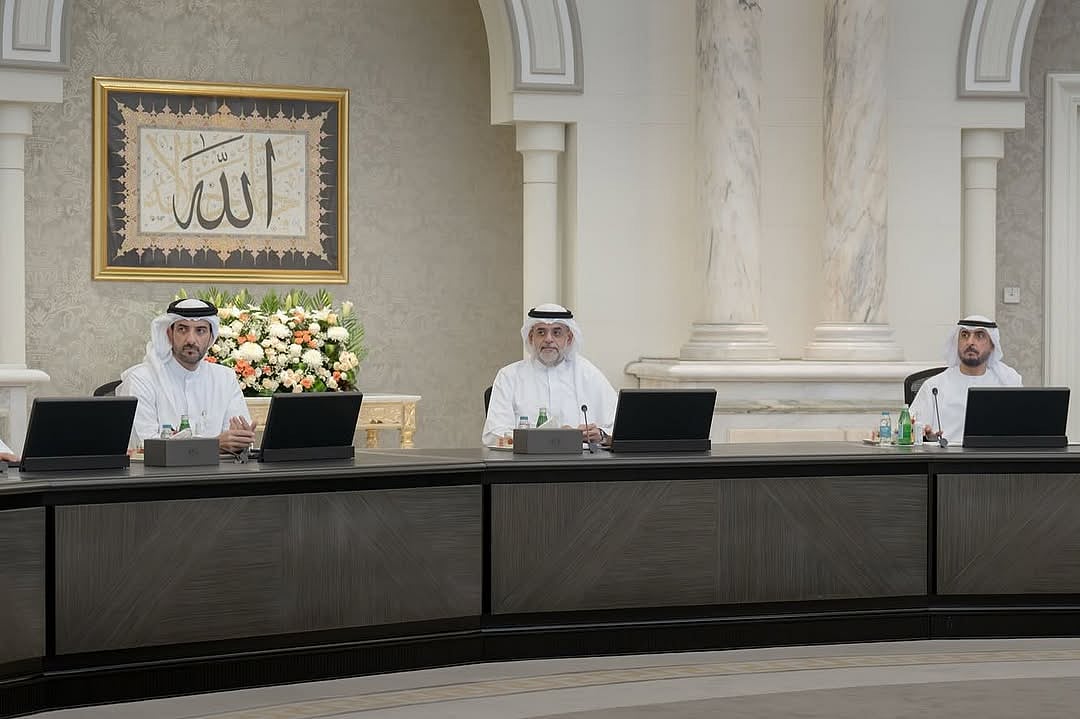 Sheikh Sultan bin Mohammed bin Sultan Al Qasimi chairs the Sharjah Executive Council meeting. 