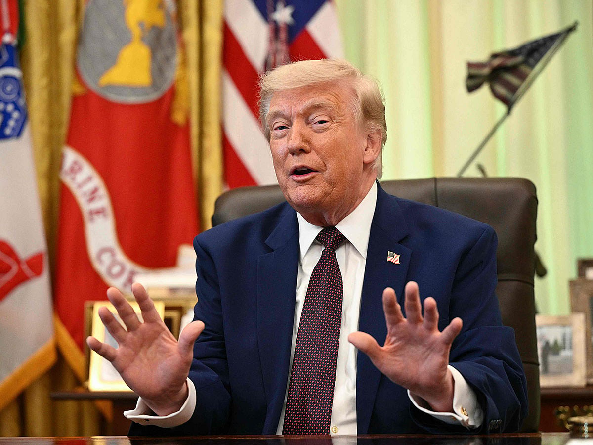 Trump hails looming Iran accord while Israeli strikes fuel fresh tensions