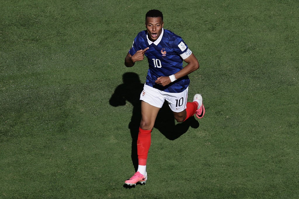 France's Kylian Mbappe celebrates after scoring thrid goal during the World Cup Group I soccer match between France and Senegal in East Rutherford, N.J., near New York, Tuesday, June 16, 2026. (AP Photo/Adam Hunger)