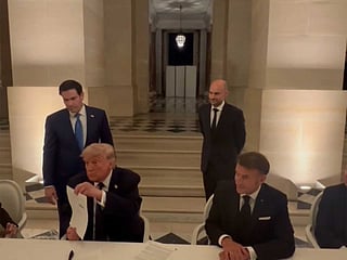US President Donald Trump signs Iran-US MoU in Versailles.