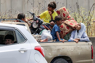Lebanese flee south as strikes hit amid fragile truce