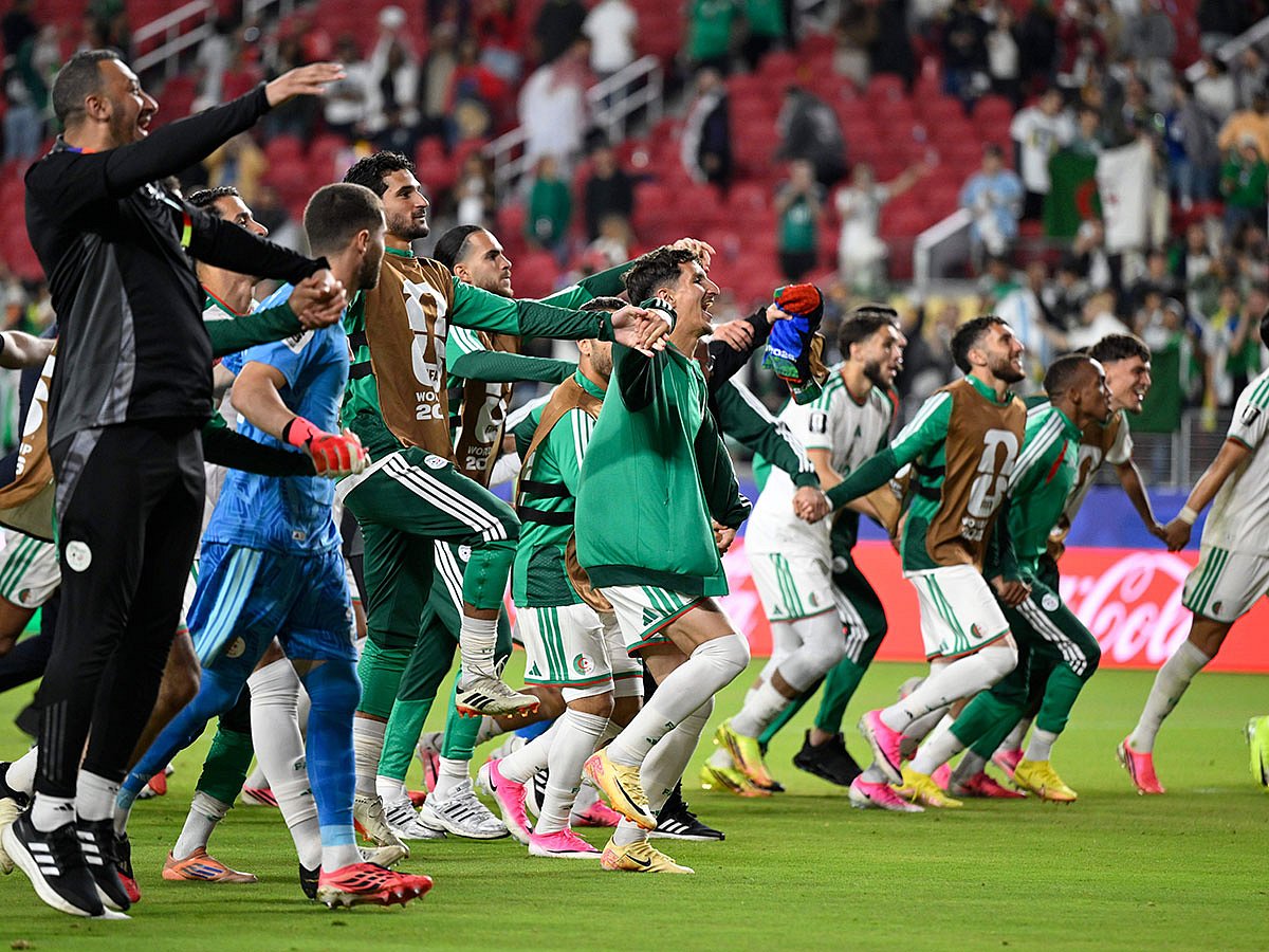 Players of Algeria react after the World Cup Group J soccer match against Jordan in Santa Clara, Calif.,