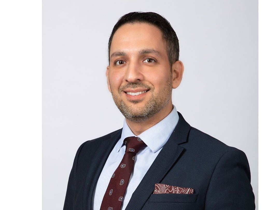 Dr Zain Kenderian