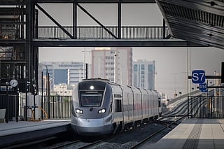 How to reach Etihad Rail Station by shuttle bus