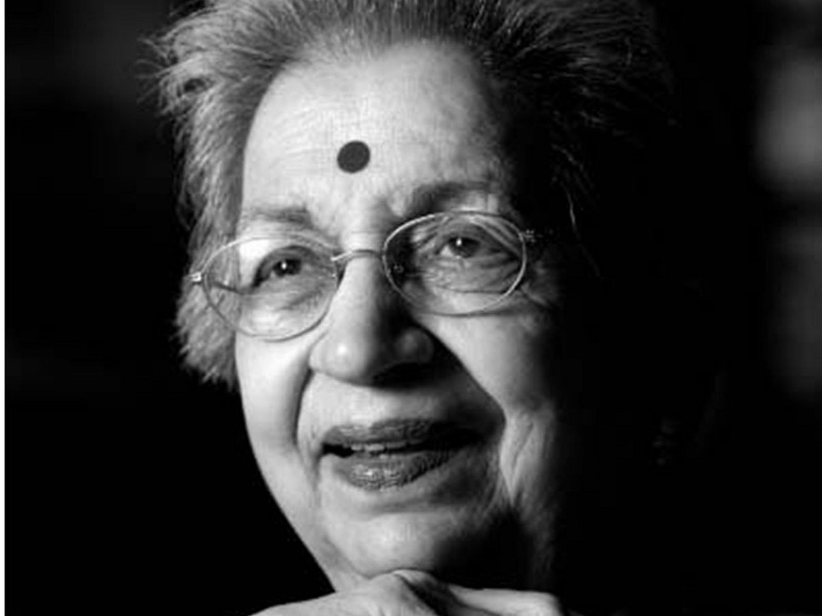 Veteran Marathi director Vijaya Mehta (Image source: X/@ShelarAshish)