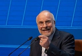 Mohammad Bagher Ghalibaf, Iran's Parliament Speaker and key negotiator has accused the US of violating key clauses of the peace framework. He stressed that Iran and Oman hold sovereign rights over administration per the clause. He conditioned further talks on US implementation of early obligations, including those tied to Hormuz.  

