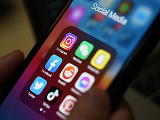 The council urged the commission to establish regulatory measures to verify users' ages and introduce appropriate restrictions for social media platforms used by children under 16.