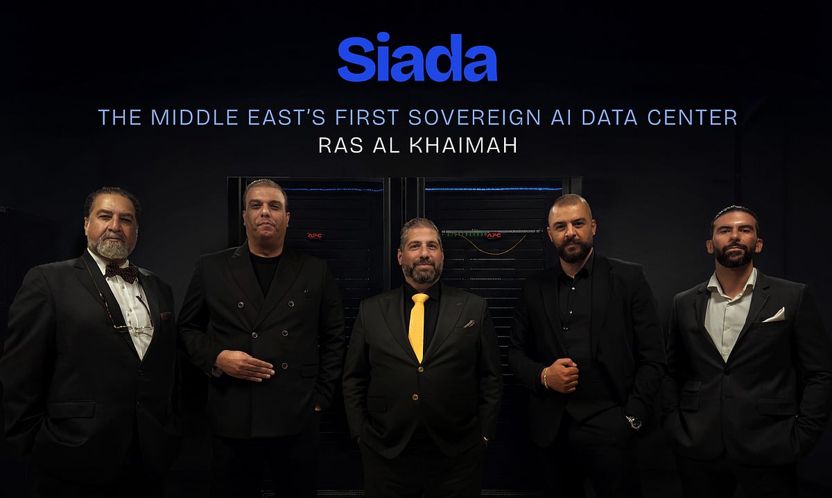 Dr Fari Akhlaghi, Chairman of IOPn, Mojtaba Asadian, Founder & CEO of IOPn, Paul Dawalibi, CEO, Innovation City, Nabil Arnous, CCO Innovation City, and Jimi Ibrahim Co-Founder & COO of IOPn