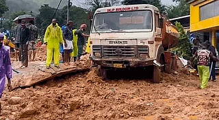 According to the reports, the landslide occurred near Meenakshi Bridge at Kalladi, close to the Anakkompoyil-Meppadi tunnel road project linking Malappuram and Wayanad districts, where construction workers were present when the hillside gave way.