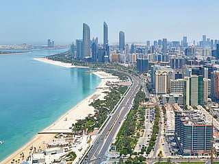 Temperatures will remain close to the seasonal average, reaching 40°C in Abu Dhabi and 39°C in Dubai. 