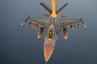 US-Iran confrontation intensifies as vital oil route becomes flashpoint
