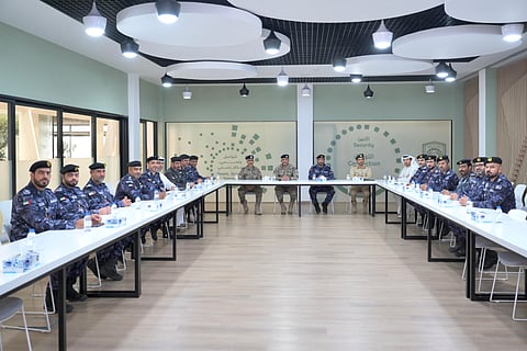 UAE Ministry of Interior reviews readiness plans, emergency framework