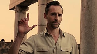 Tom Hiddleston in Pompeii Out of Time. 