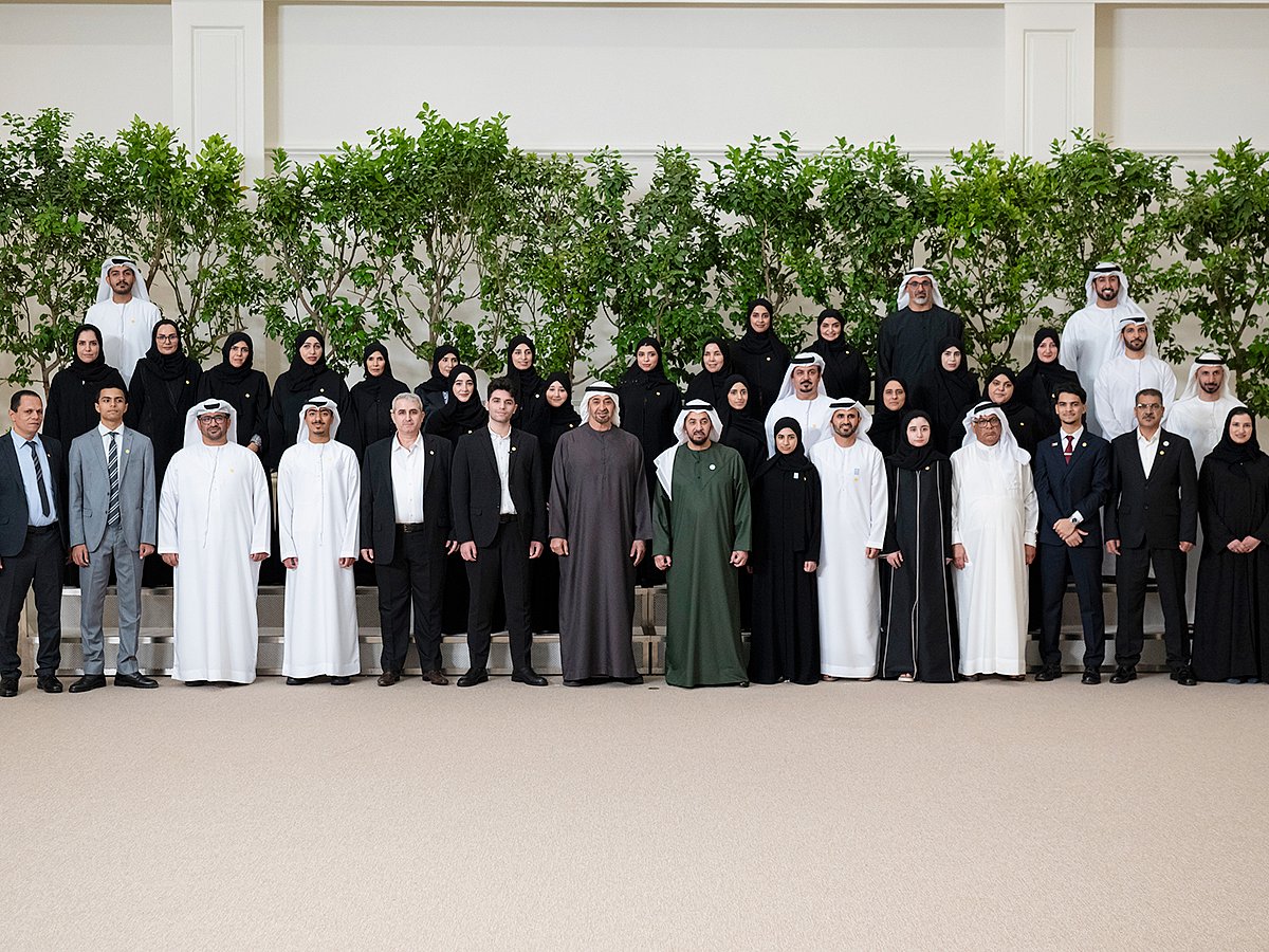 UAE President His Highness Sheikh Mohamed bin Zayed Al Nahyan and dignitaries with distinguished Secondary School students, parents, teachers, and staff from the UAE Ministry of Education during the ceremony.