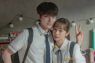 Hyeri and Hwang In-youp in Dream to You. 