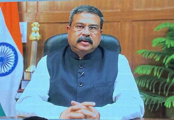 Dharmendra-Pradhan-1648393122321