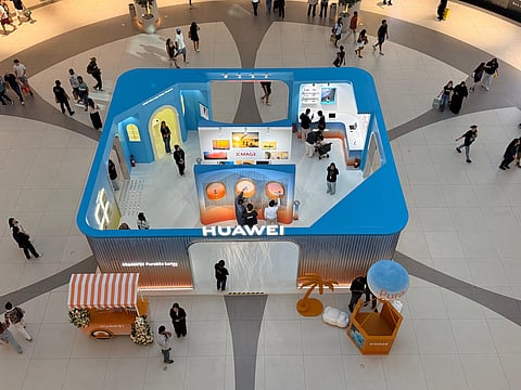 Huawei returns to Dubai Mall with interactive HUAWEI Pura 90s Series pop-up experience