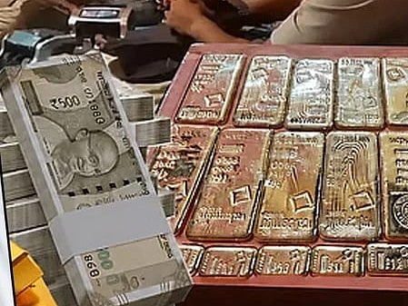 Officers recovered gold and currency worth nearly Rs500 million in a raid in West Bengal.